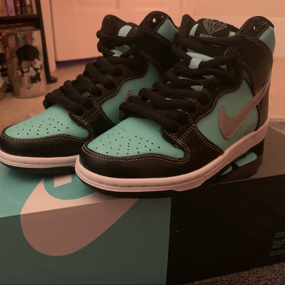 Nike Dunk SB X Diamond Supply Tiffany Size 5Y